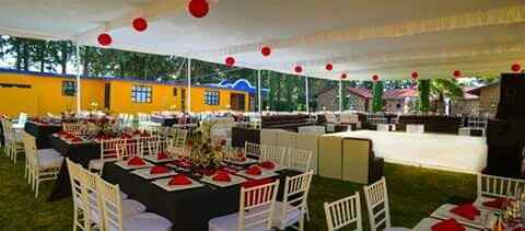 Jardin o salon para boda civil no tan ostentoso para 100 personas - 3