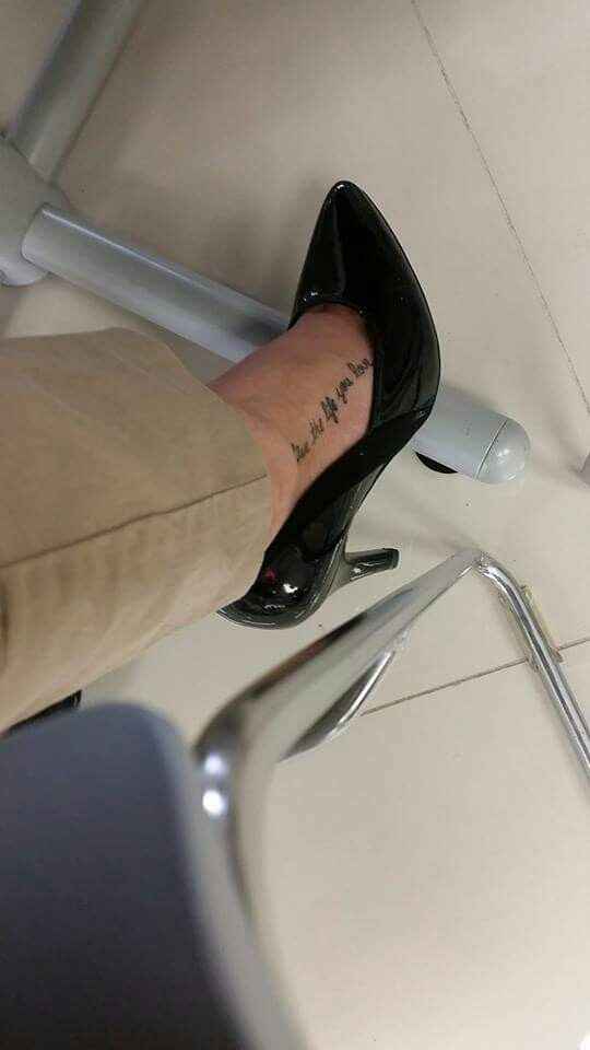 Necesito unos zapatos... - 1