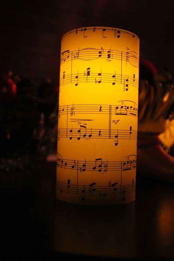 Combinaciones en colores vino, negro y dorado - 3