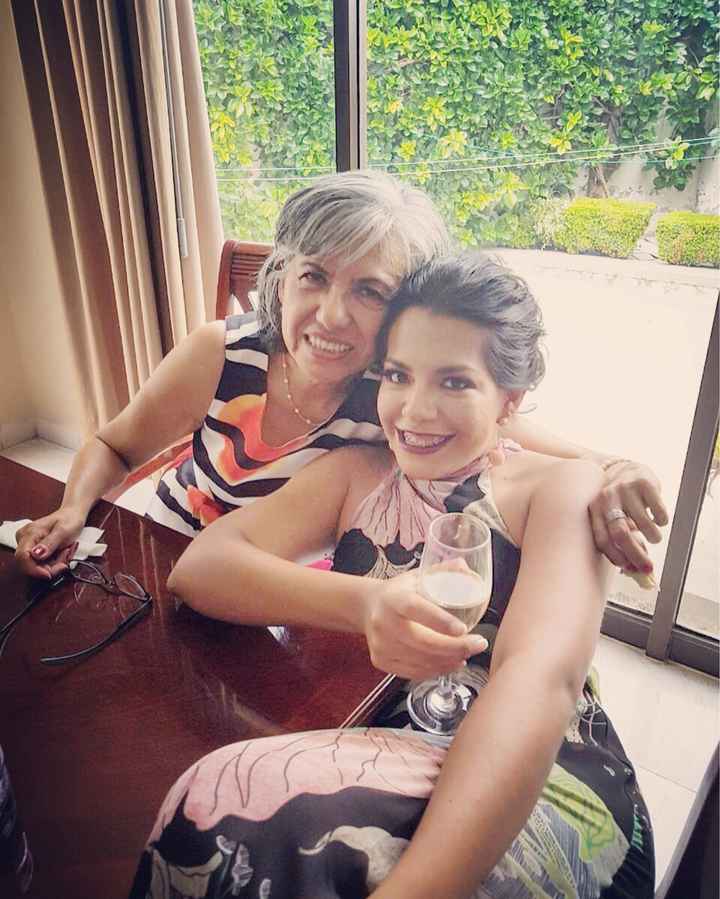 Les presento a mi esposo... - 5