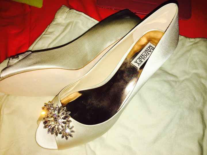 Ahora si estás son mis zapatillas 🙈🙈 - 1