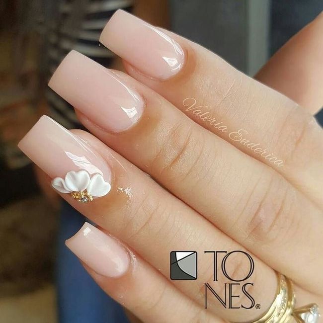 Uñas para el día b 4