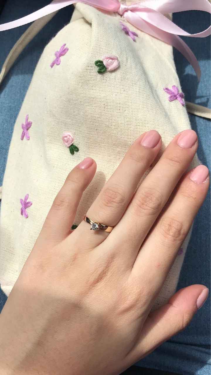 Les gustó su anillo de compromiso? - 1