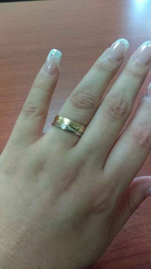 otra mano como la tuya, y se ve bien 