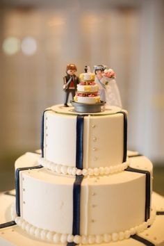 Pastel blanco y negro