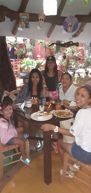 Desayuno de chicas YEEEEAAAAA!!!!!!