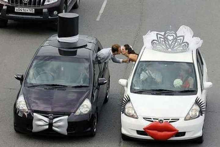 El auto de los novios!! - 2