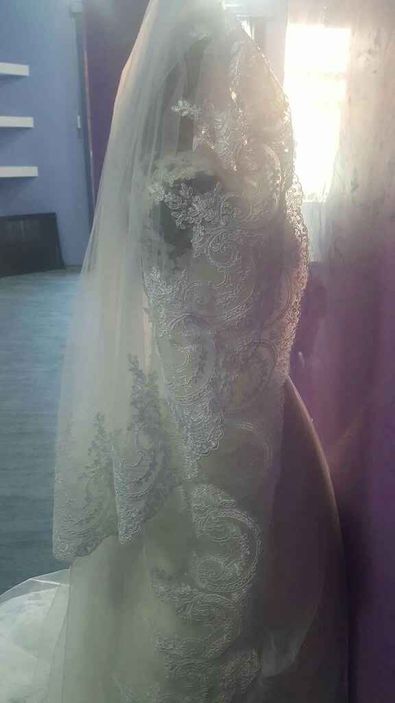 Como es tu velo a mantilla  presumenos!!!! - 1