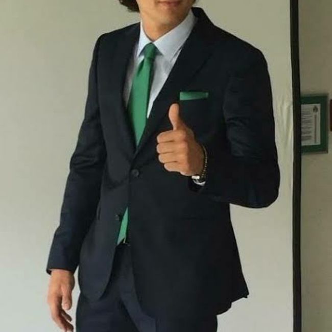 Mi invitado famoso es.... 1