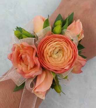 Damas con ramo o corsage? - 7