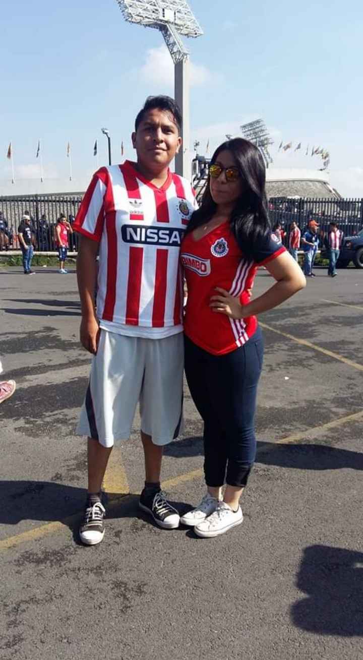 Sobre nosotros.. dónde se conocieron💝🎁 - 1