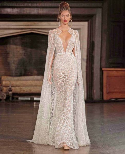 Vestidos con capas 4