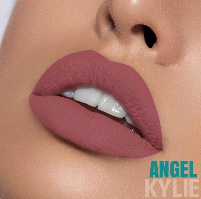 Comparte tu maquillaje de labios 19