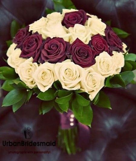 Plis ayudenme a encontrar un ramo de novia en color morado, puede ser floral o de cristales - 4