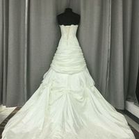  Presuman su vestido - 1