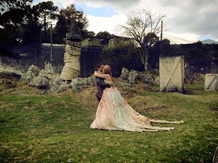 Mi trash the drees! - 8