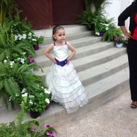 SALIENDO DE LA IGLESIA