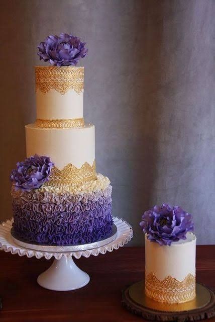 Tu boda en morado con dorado. 9