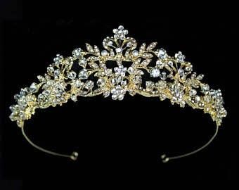 Tiaras en Dorado 💕 - 12