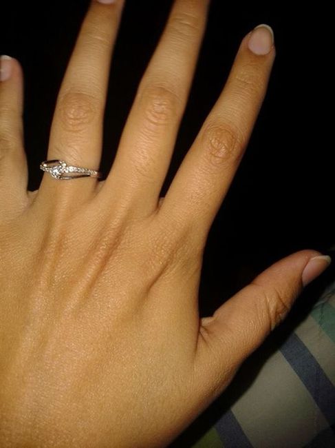 Catálogo de anillos de compromiso de Bodas.com - 1