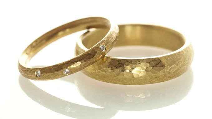 Argollas en dorado. 💕 - 7