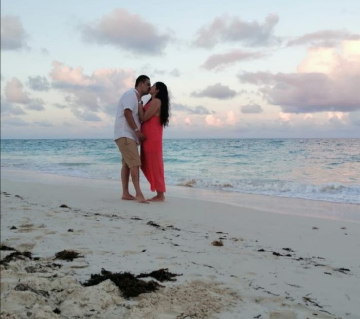 Reto con regalo: Sube una foto con tu pareja🎁 5