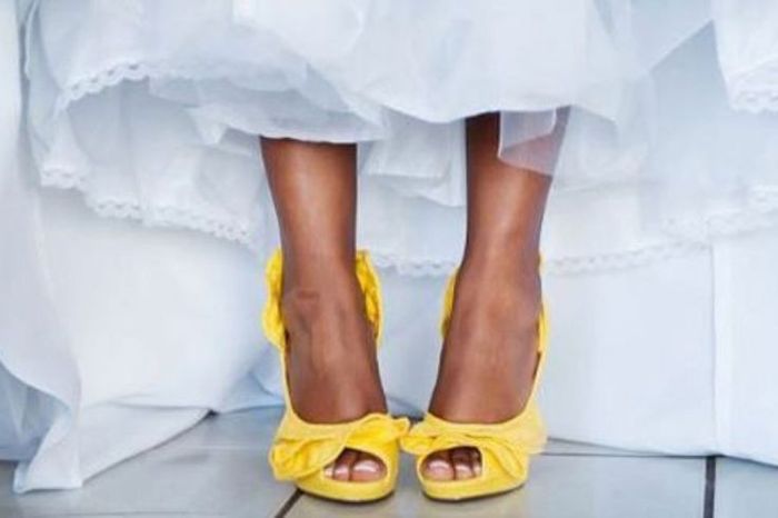 Zapatos de novia en tonos amarillos 🌈 3