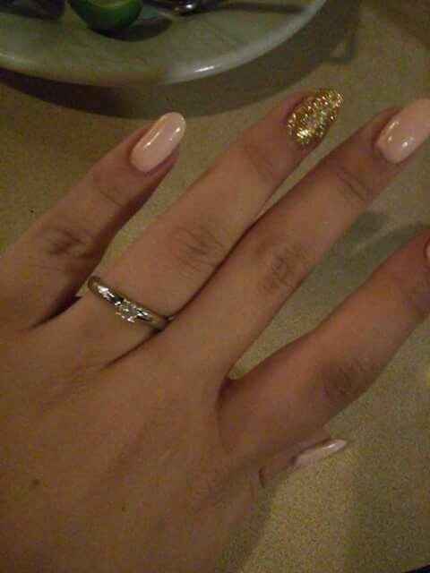 Presumaan sus bellos anillos!! - 1