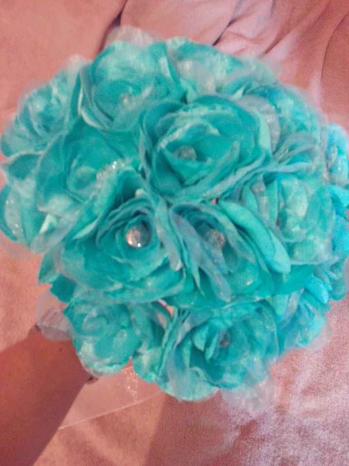 Por fin les muestro mi ramo y demás - 3