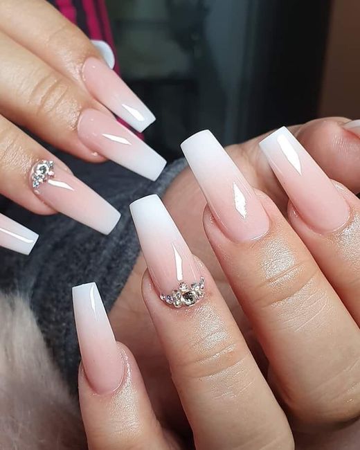 Nueva en esto, ayuda con diseños de uñas  8