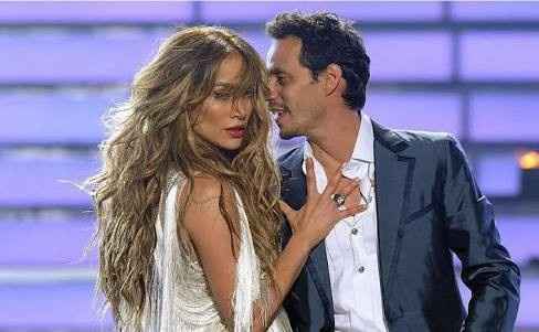 Nuestra playlist del amor Luis y Noemi - 1