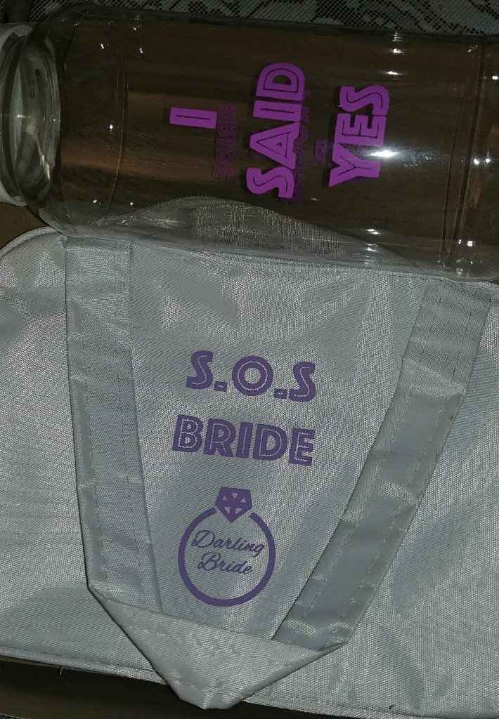 Kit de emergencia de la novia 👝 - 1