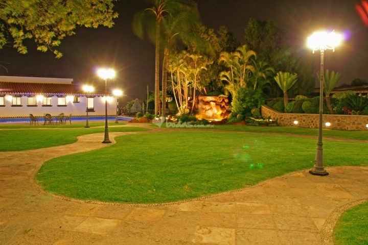 Jardín de Noche