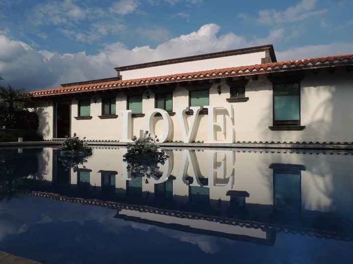 La alberca y nuestras letras