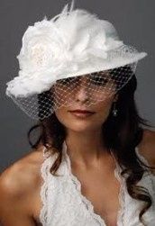 Novia con sombrero
