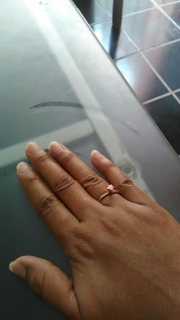 Anillo de compromiso poco común? - 1