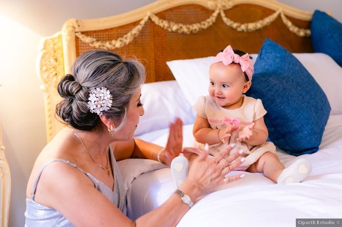 Fotos imprescindibles con tu mamá y suegra el día de la boda 📸👩‍👦👩‍👧 5