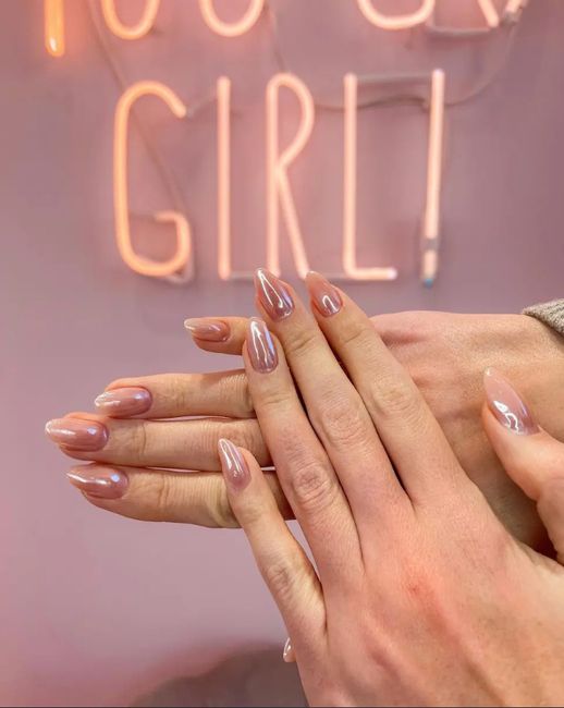 Glazed donut, tendencia en uñas para novias 💅 1