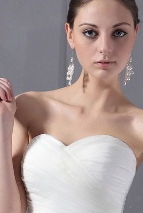 Accesorios nupciales según escote. - 2