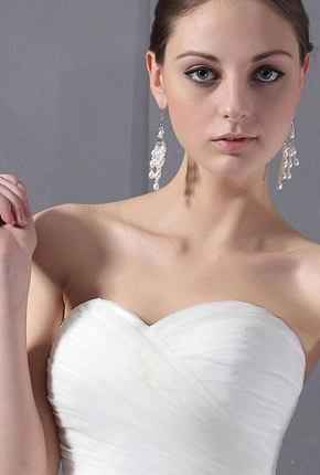 Accesorios nupciales según escote. - 2