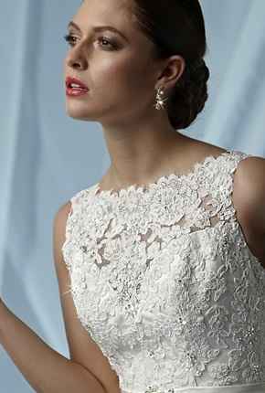 Accesorios nupciales según escote. - 4