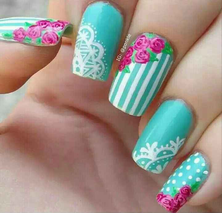  Uñas con flores - 24