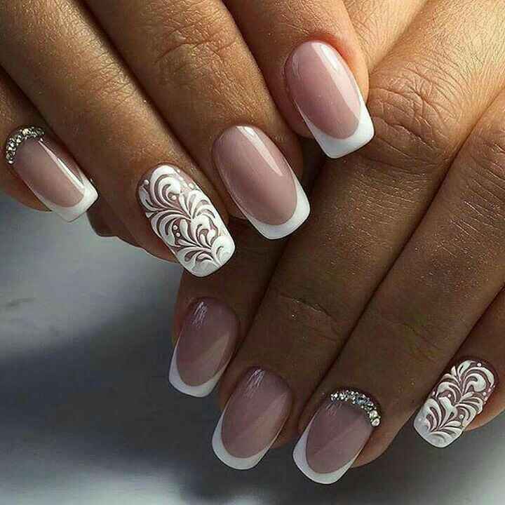  Uñas blancas 💅 - 28