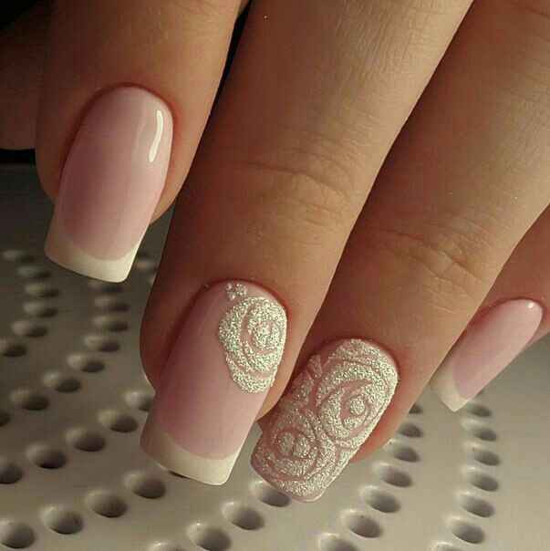  Uñas blancas 💅 - 32