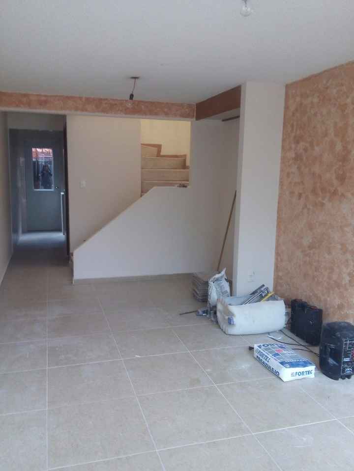 Piso de loseta cerámica (antes era de loseta vinilica)