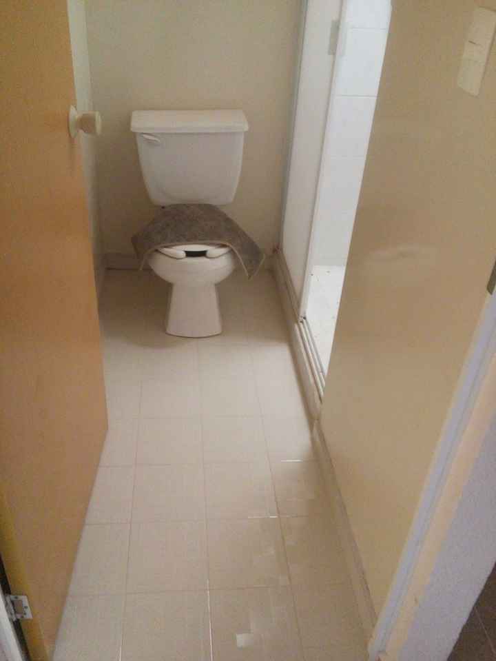 Baño de la planta alta