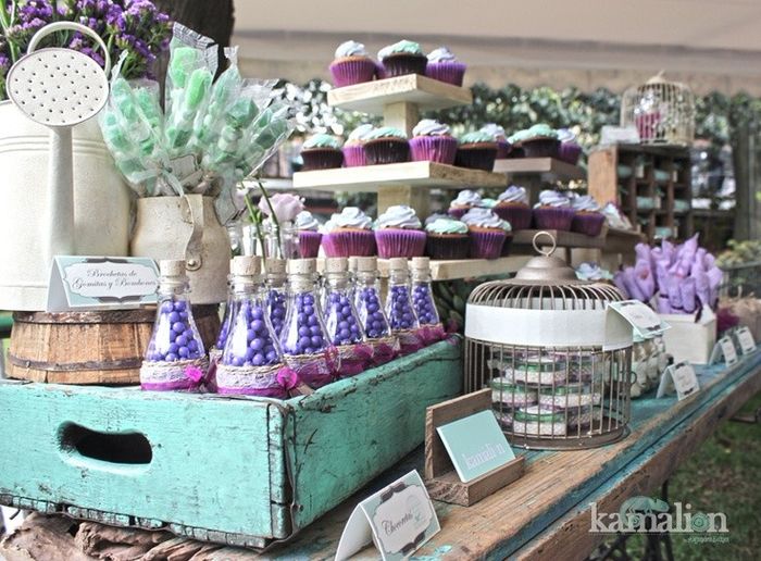 Decoracion menta ft morado