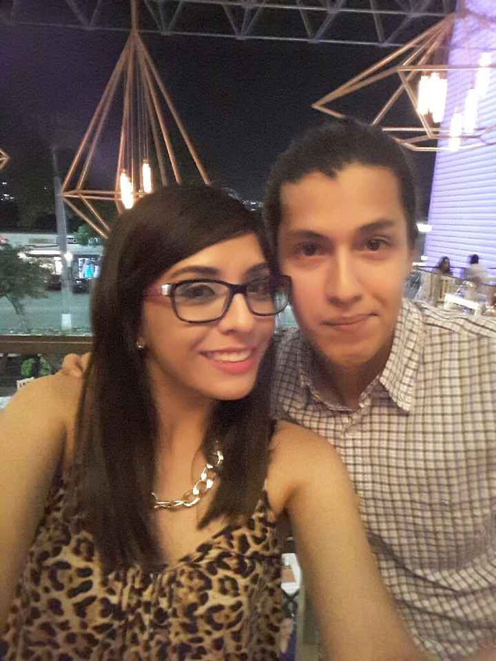 Sube una foto con tu pareja - 1