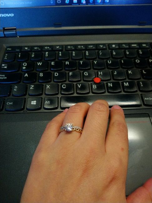 Mi anillo en el salón!! - 1