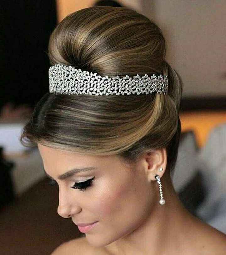  Peinados con tiaras 👰👑 - 5